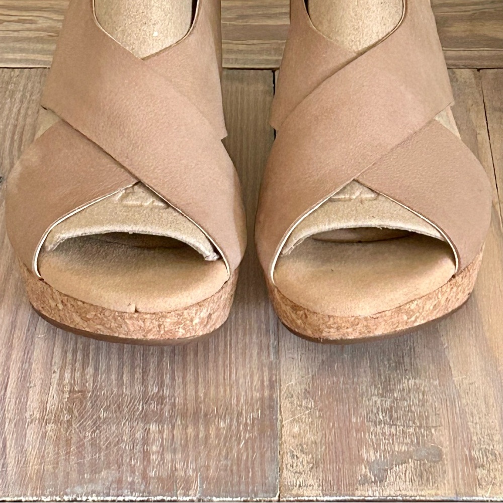 Clarks Sand Nubuck Leather Crisscross Wedge Sandal - Picture 7 of 12